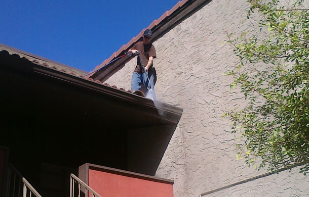 commercial-gutter-cleaning-peoria
